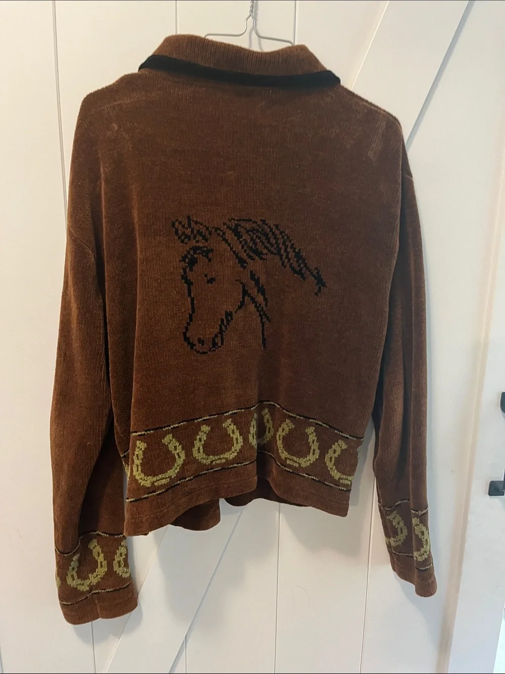 Brown Velvet-Like Button Front Cardigan with Contrast Trim Horse Embroidery - Picture 3 of 4
